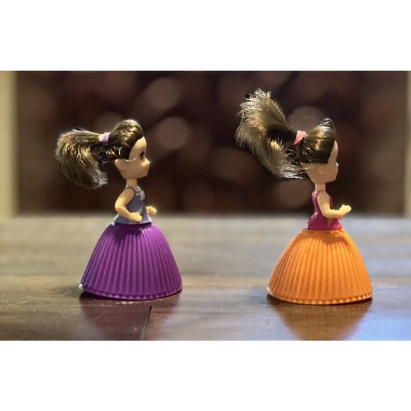 Emco Toys 2015 Set Of 2 Cupcake Dolls Orange Doll Purple Doll Hard To Find RARE - Picture 9 of 9